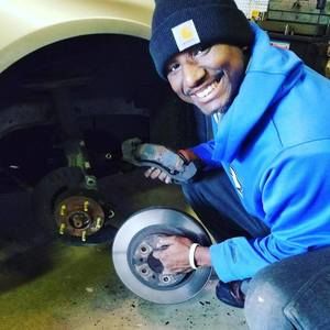 Meet your Posher, Robert